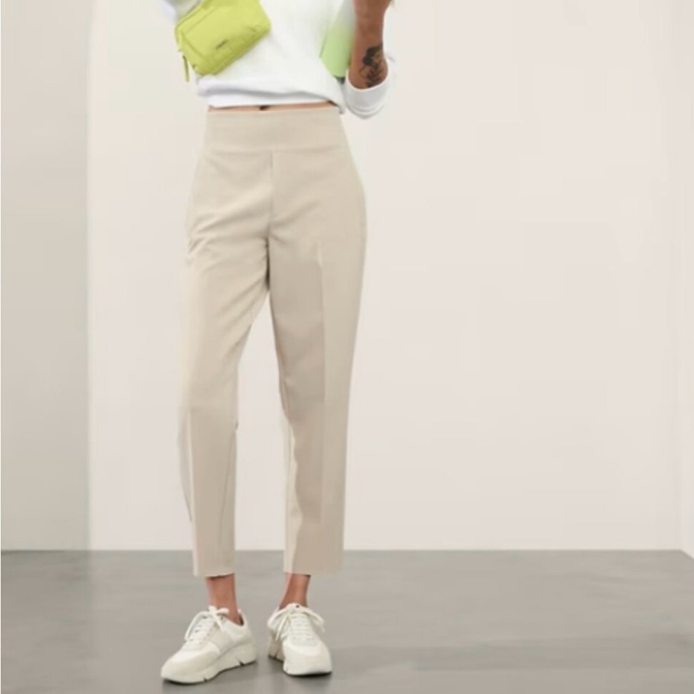 Athleta Endless Highrise Pants joggers in Abalone